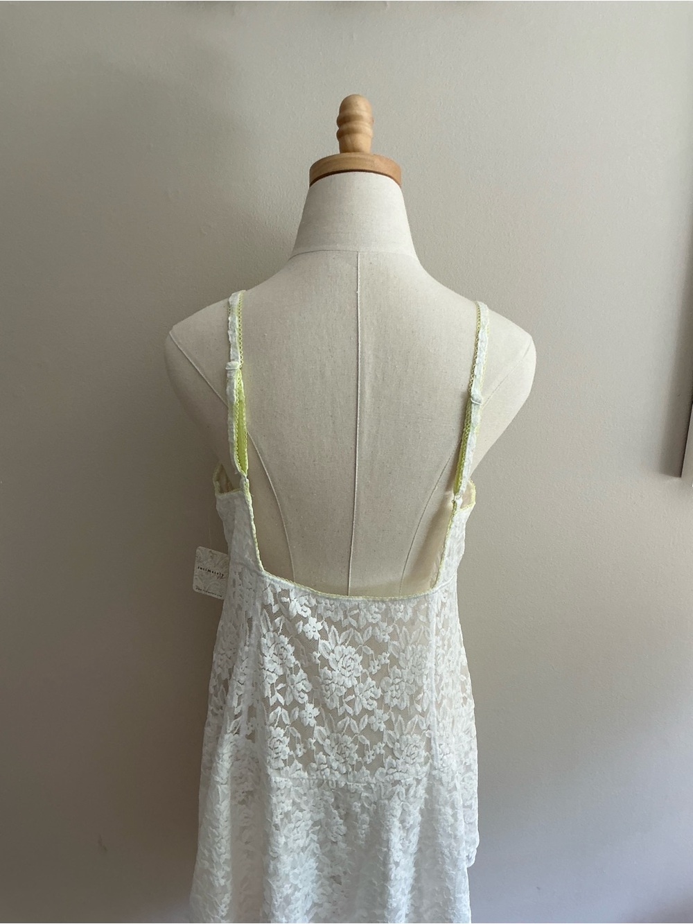 Free People Lace Slip Dress with Delicate Trim. Large. NWT. - Picture 2 of 7